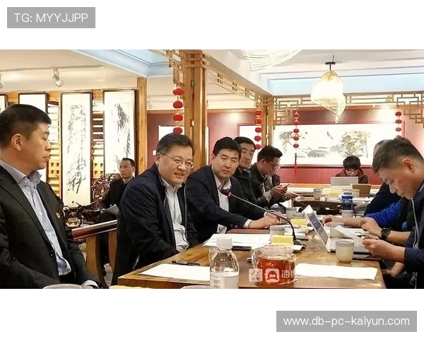 琑队如何制定长短期引援组合策略